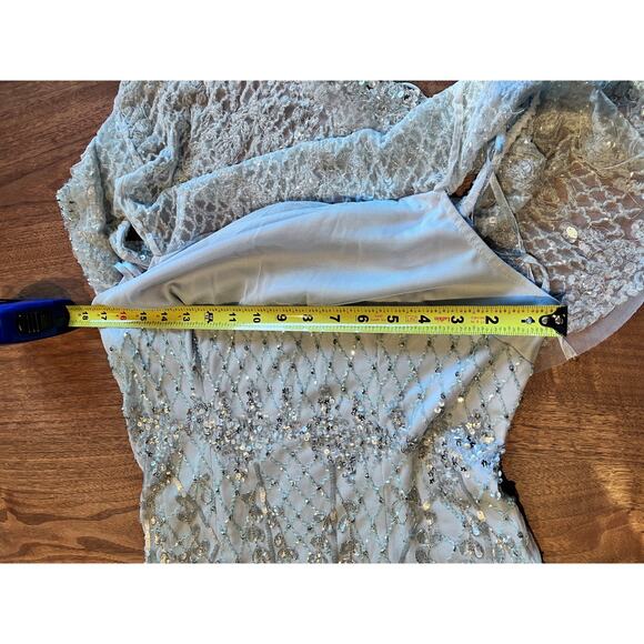 Aidan Mattox Beaded Off Shoulder Halter Gown Silver Blue Size 8 Hemmed - Picture 11 of 13